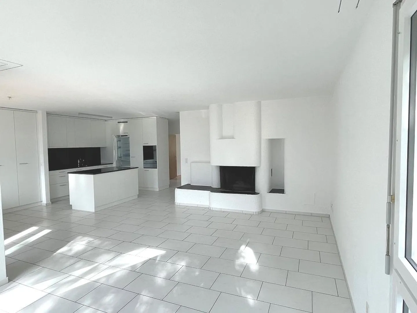 Appartement moderne de 5,5 pièces - Photo 2 sur 13