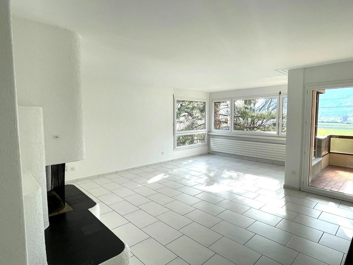 Appartement moderne de 5,5 pièces - Photo 3 sur 13