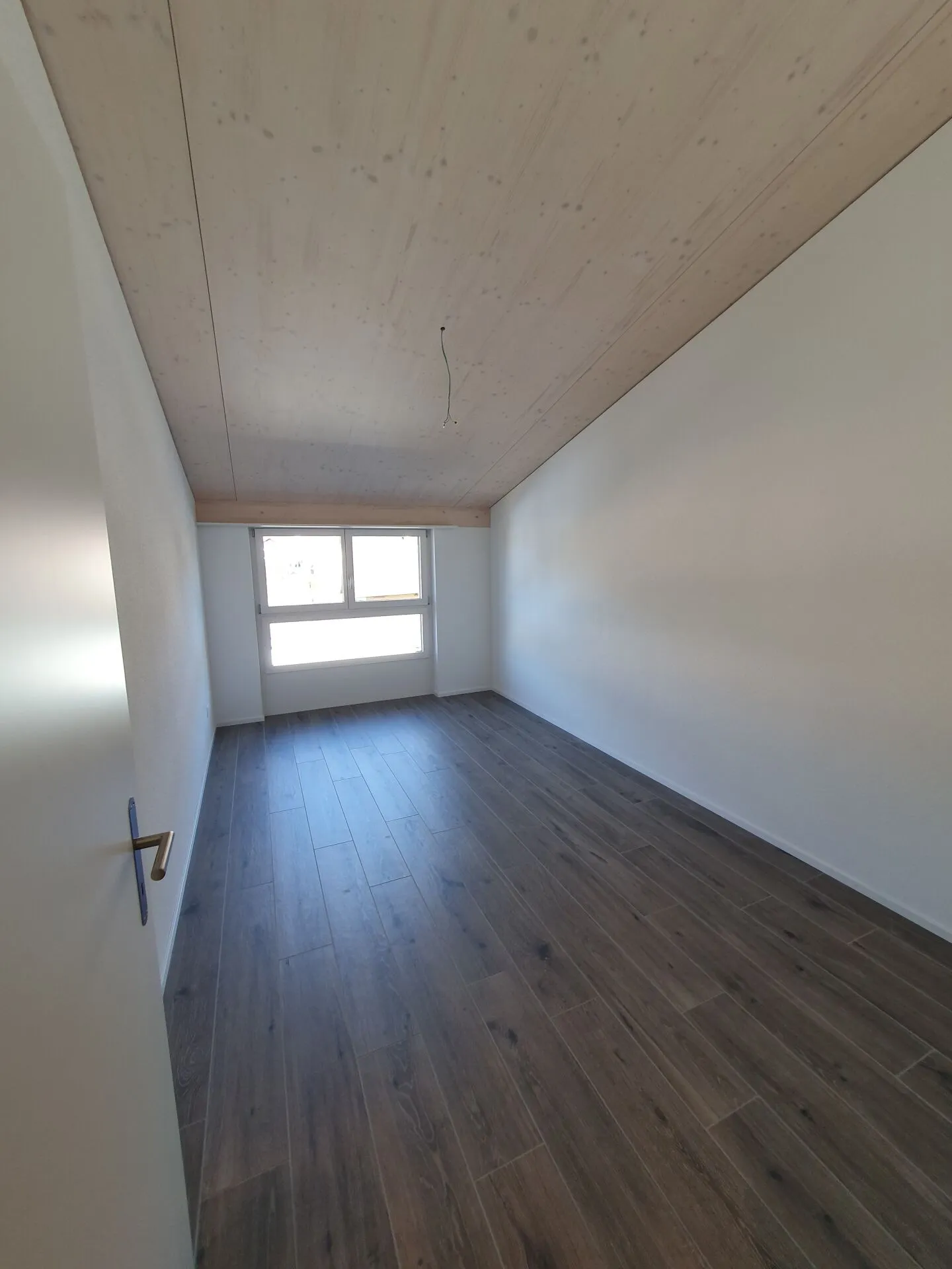 Affitto: Appartamento attico di 4,5 stanze - Foto 11 di 14