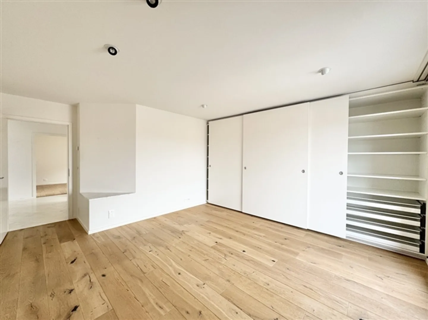 Casa con Terrazza Illuminata in Posizione Preferita - Foto 5 di 9