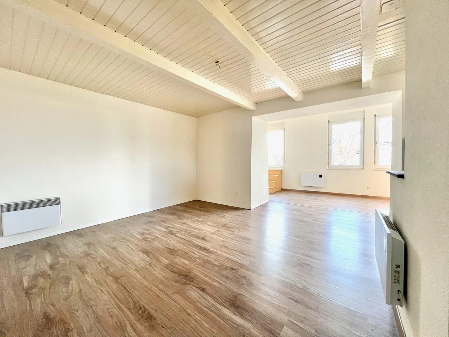 Appartamento in vendita - Foto 2 di 9