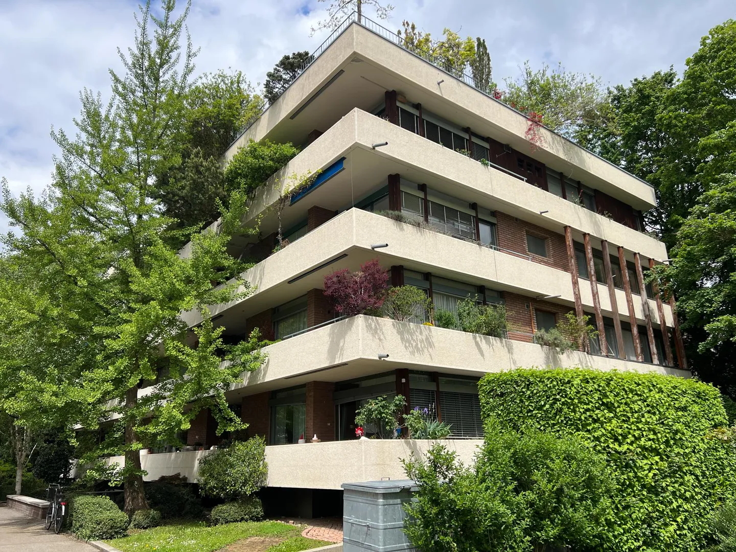 VERKAUF IN BESITZENE LEBENSRENTE? 5,5-Zimmer-Penthouse mit großer Terrasse - Foto 1 von 6