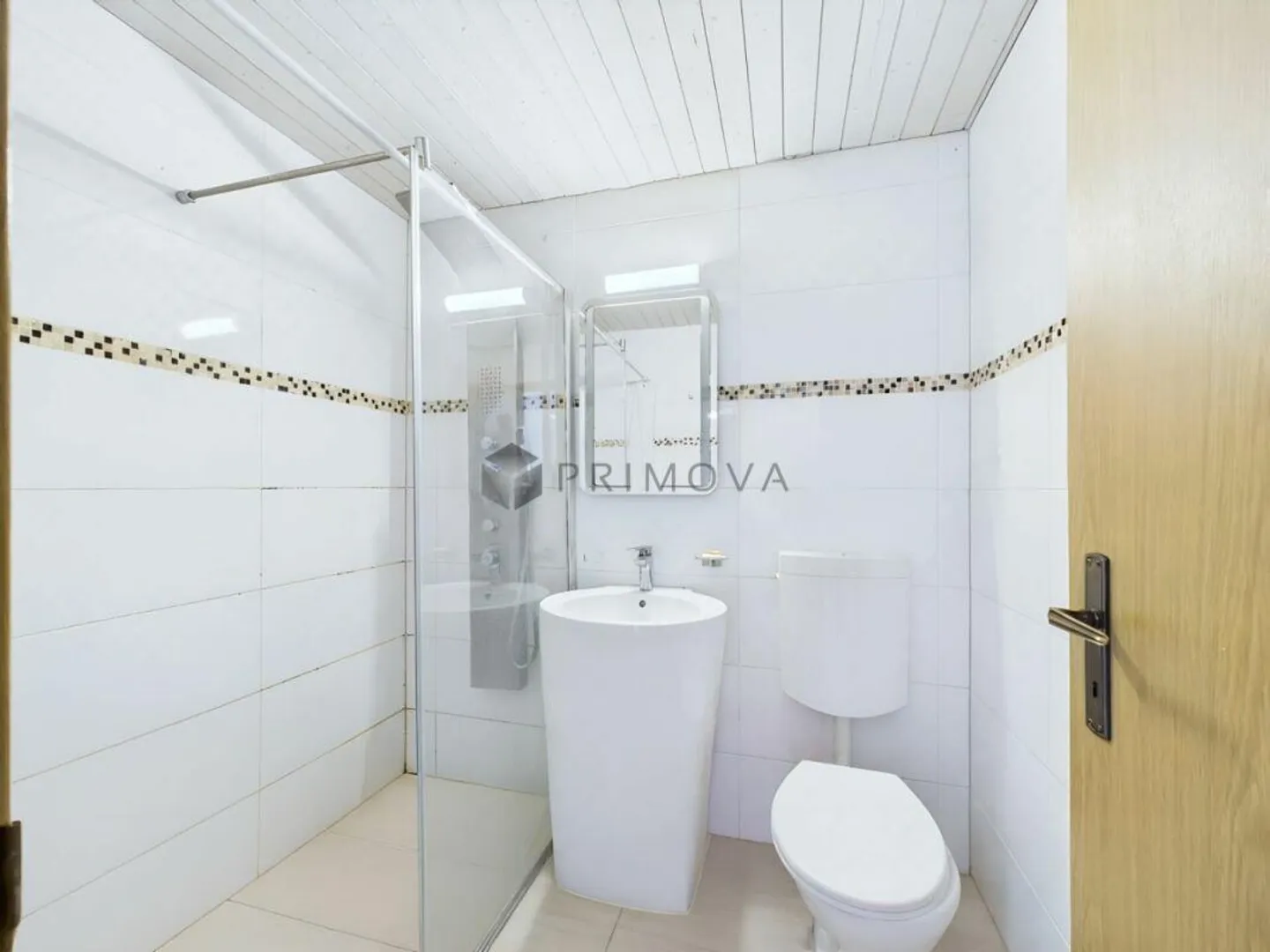 Espace de vie Oasis lumineuse de bien-être avec agencement optimal - Photo 7 sur 7