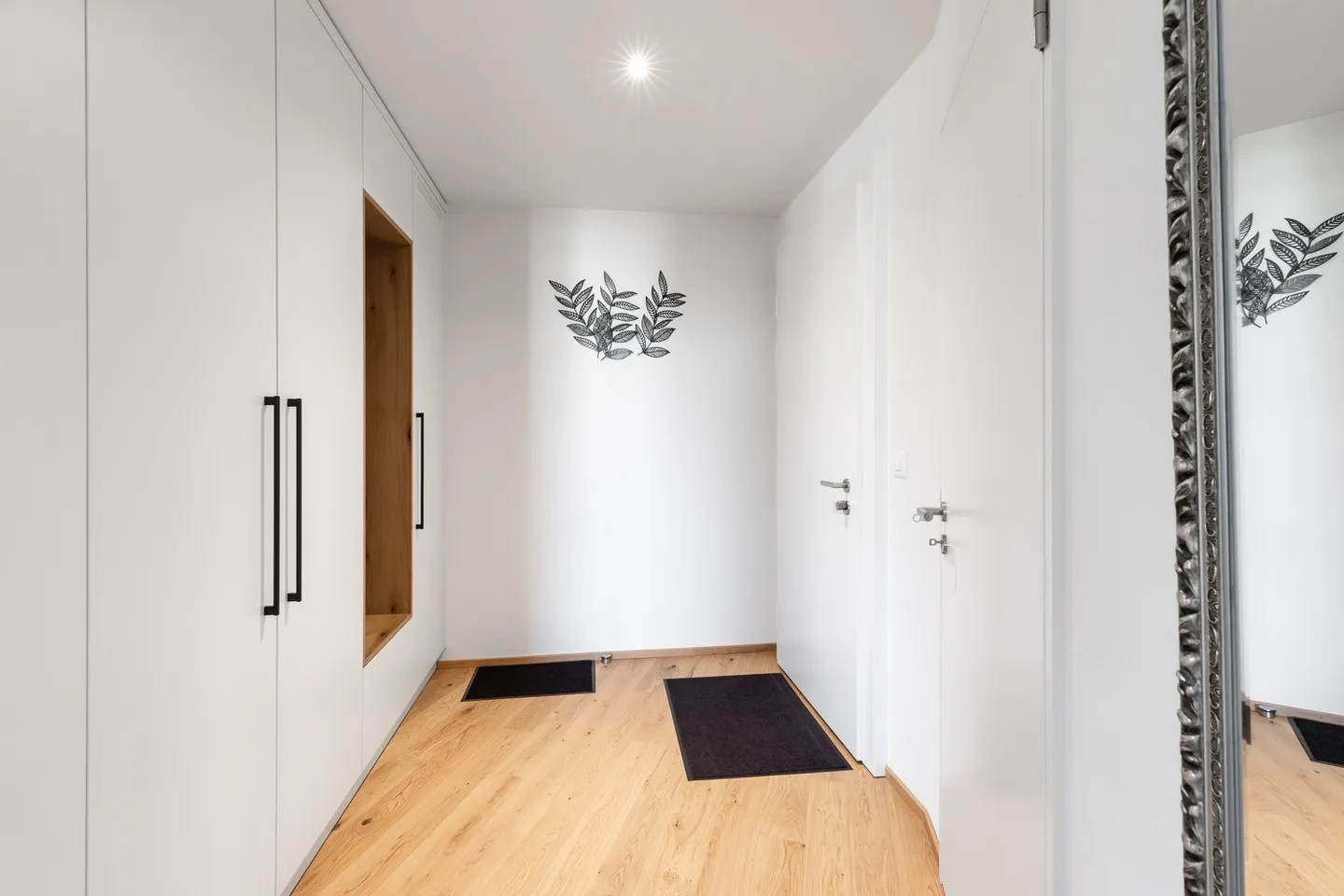 Large 2.5 Room Apartment in Düdingen - Photo 5 of 18