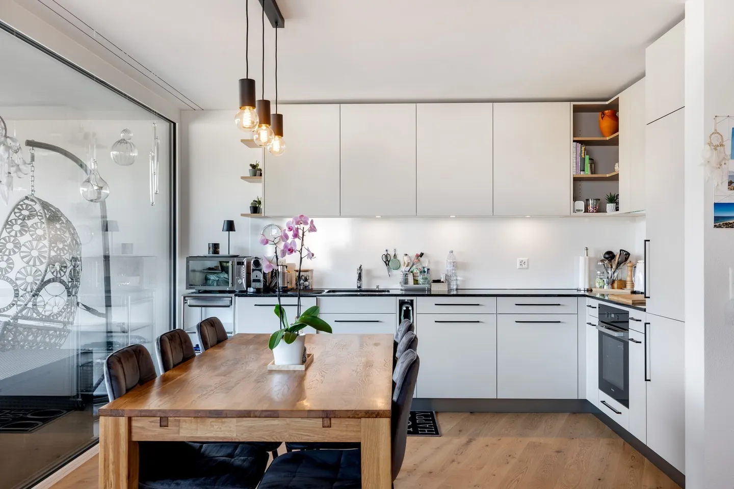 Large 2.5 Room Apartment in Düdingen - Photo 9 of 18