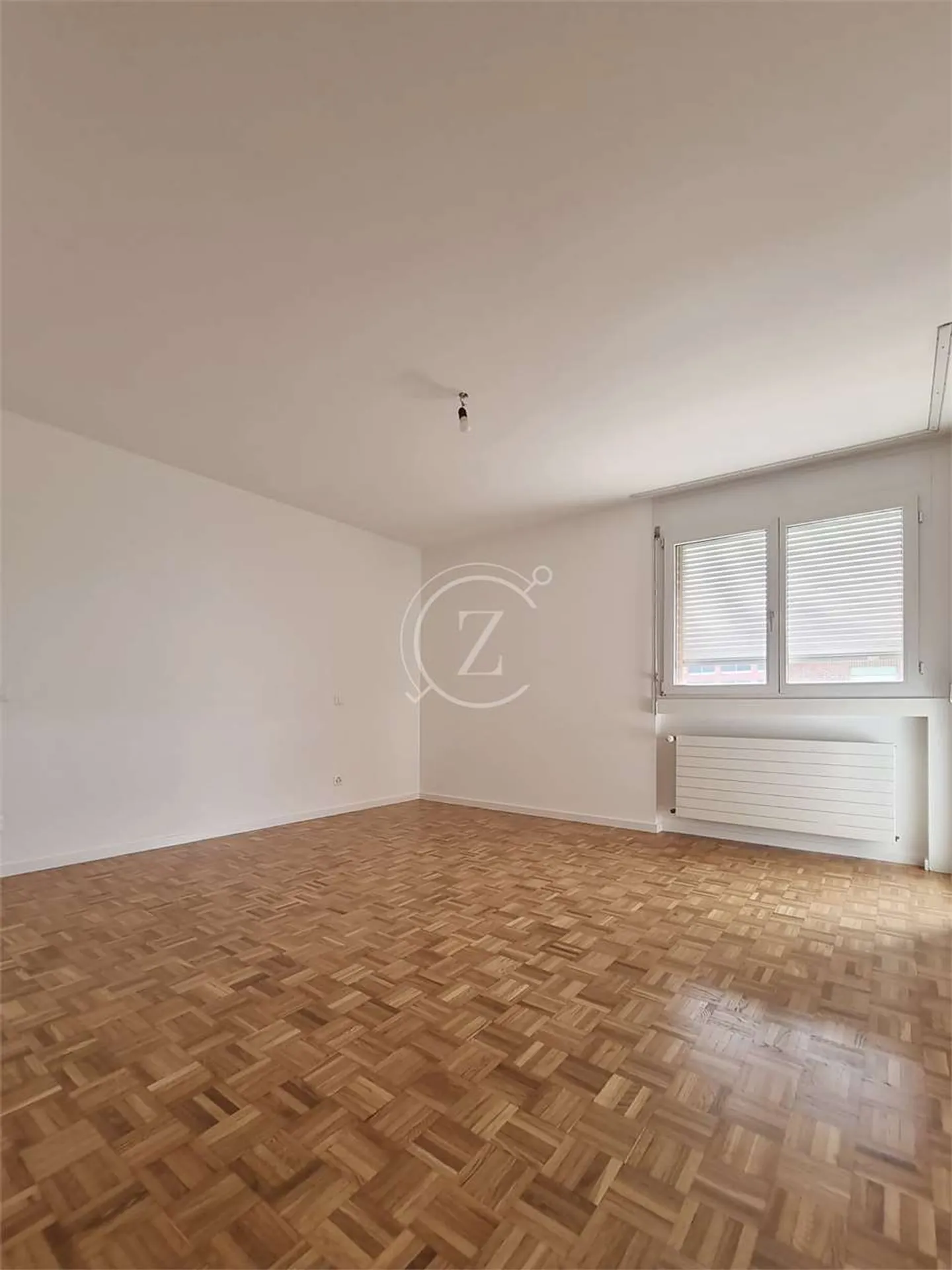 Renovated apartment with 3.5 rooms in Mendrisio - Photo 10 of 11