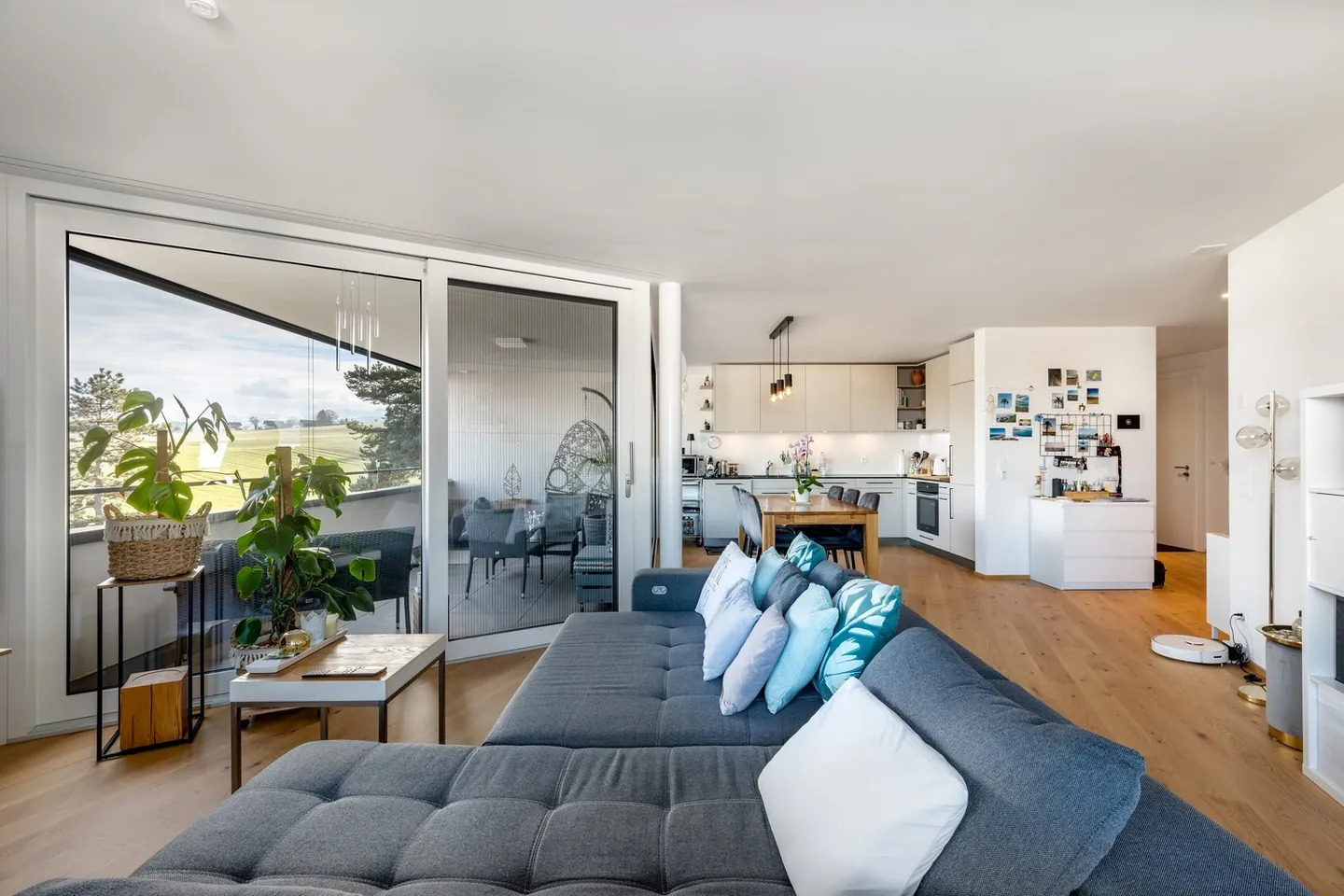 Large 2.5 Room Apartment in Düdingen - Photo 12 of 18