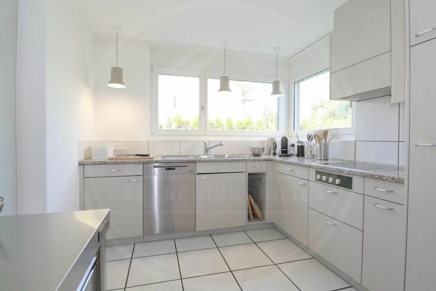 Ampia casa a schiera in posizione centrale a Fischbach-Göslikon in affitto - Foto 11 di 21