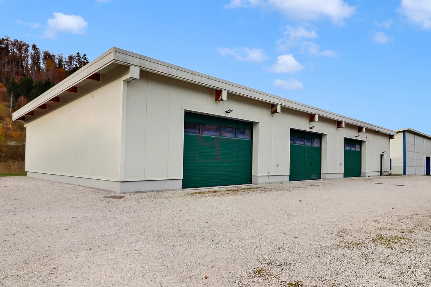 Modern Commercial Space in Enney - Photo 2 of 4