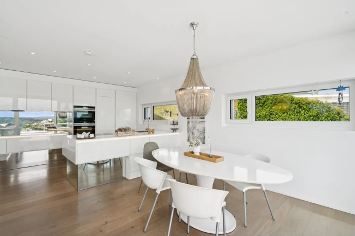 Maison individuelle spacieuse avec vue imprenable et beaucoup d'espace de vie - Photo 3 sur 13