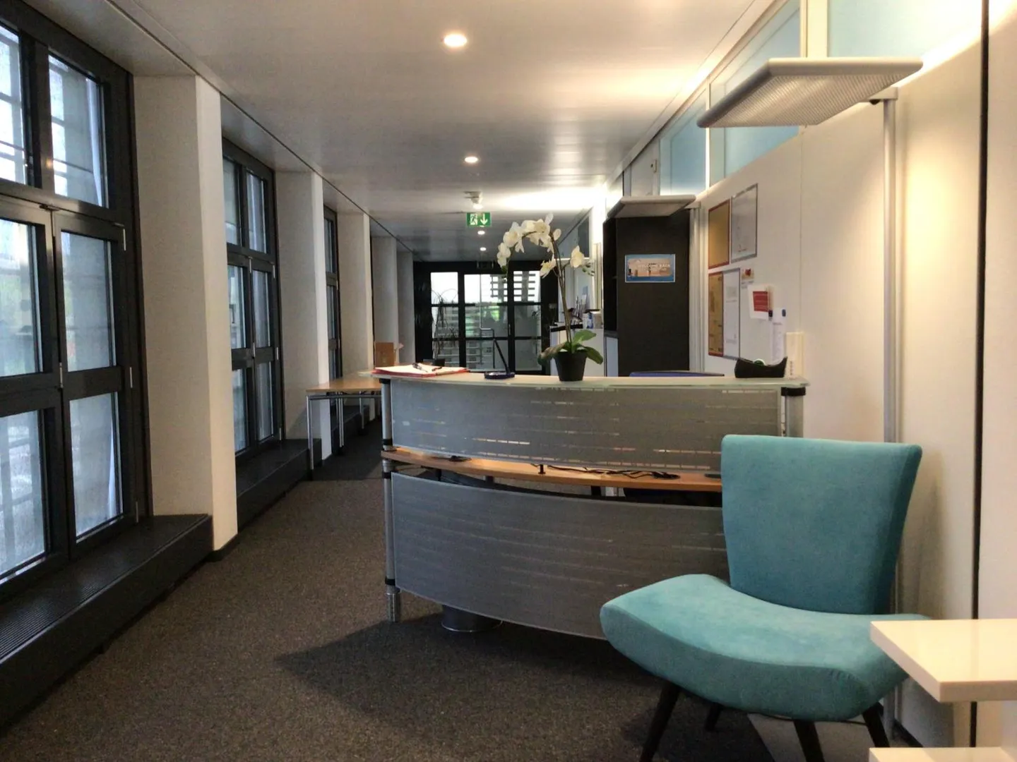 Bureau moderne à Renens - Photo 1 sur 6