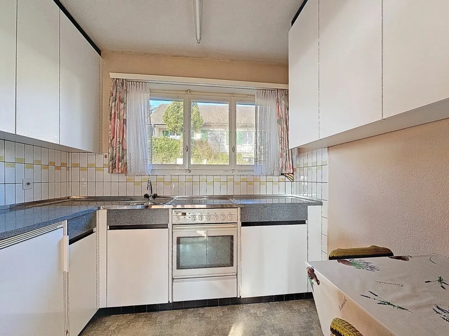 Villa rénovée et charmante - Photo 4 sur 23