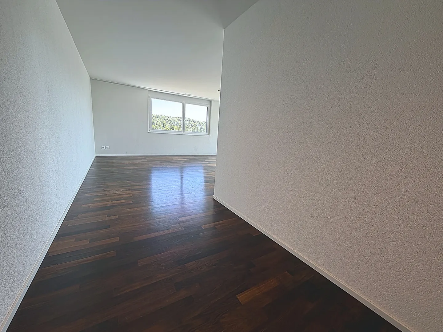 Grosszügige Neubauwohnung mit Weitblick - Foto 5 von 12