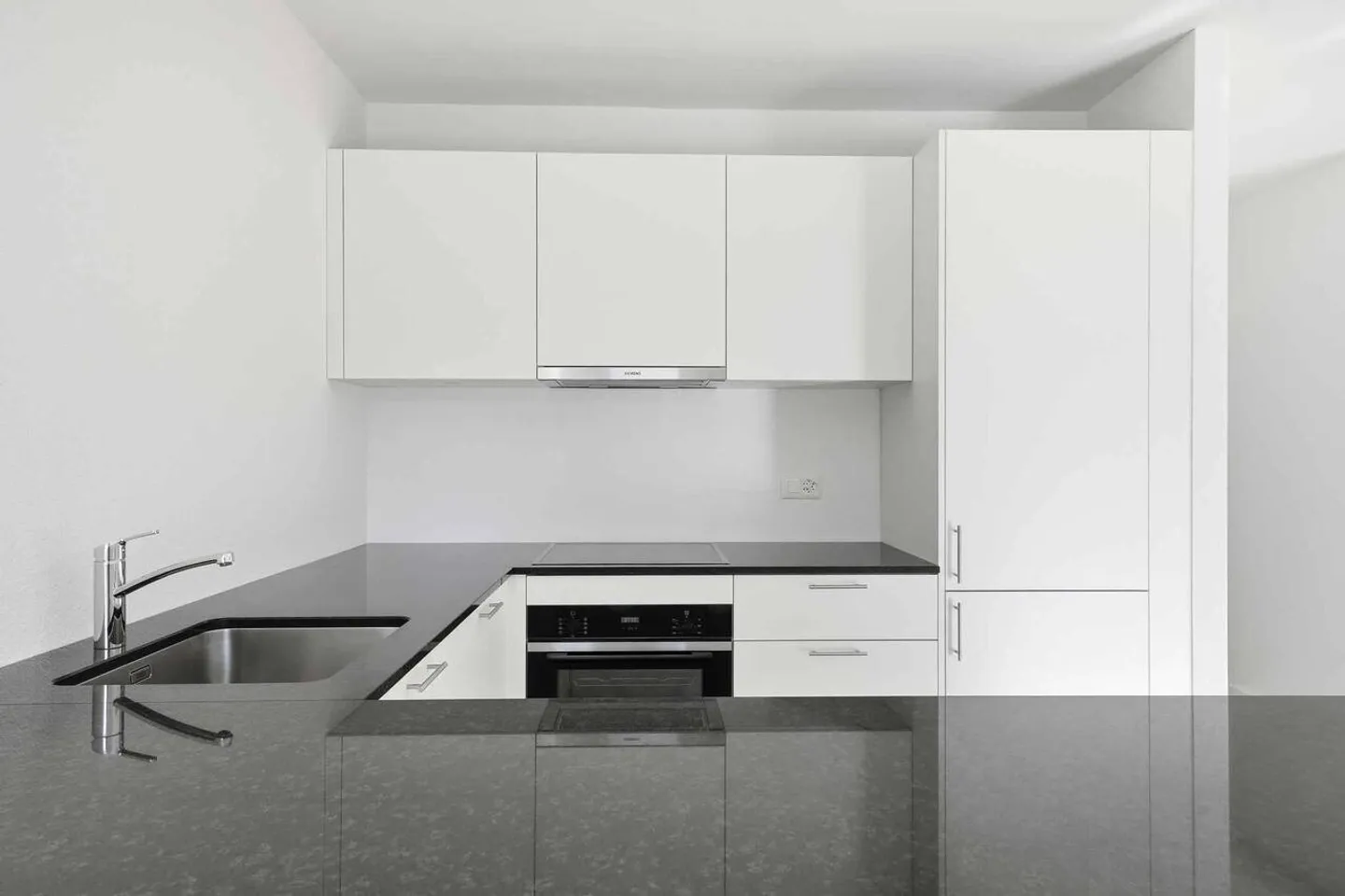 Appartamento nuovo di 3,5 locali con spaziosa terrazza/giardino - Foto 5 di 12