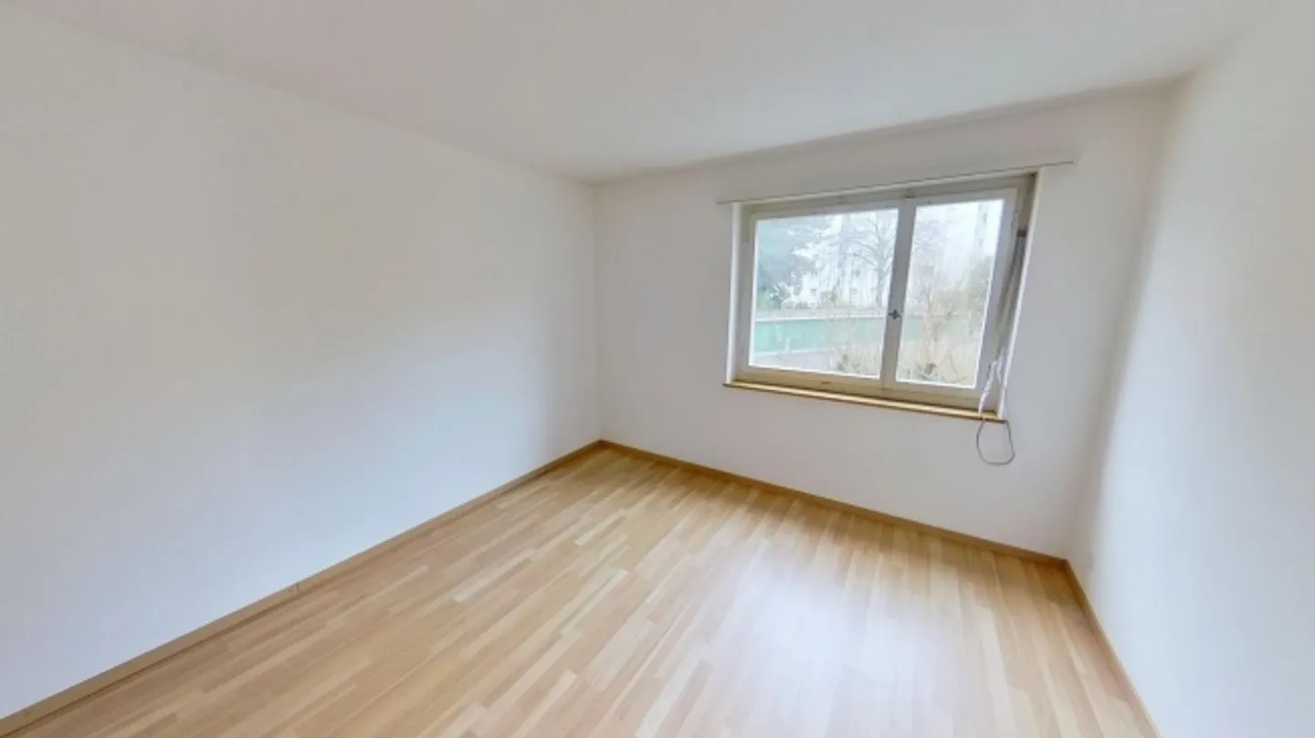 Fino al 31.03.2026: Soluzione temporanea ideale – Appartamento di 4 stanze a Seebach - Foto 3 di 13