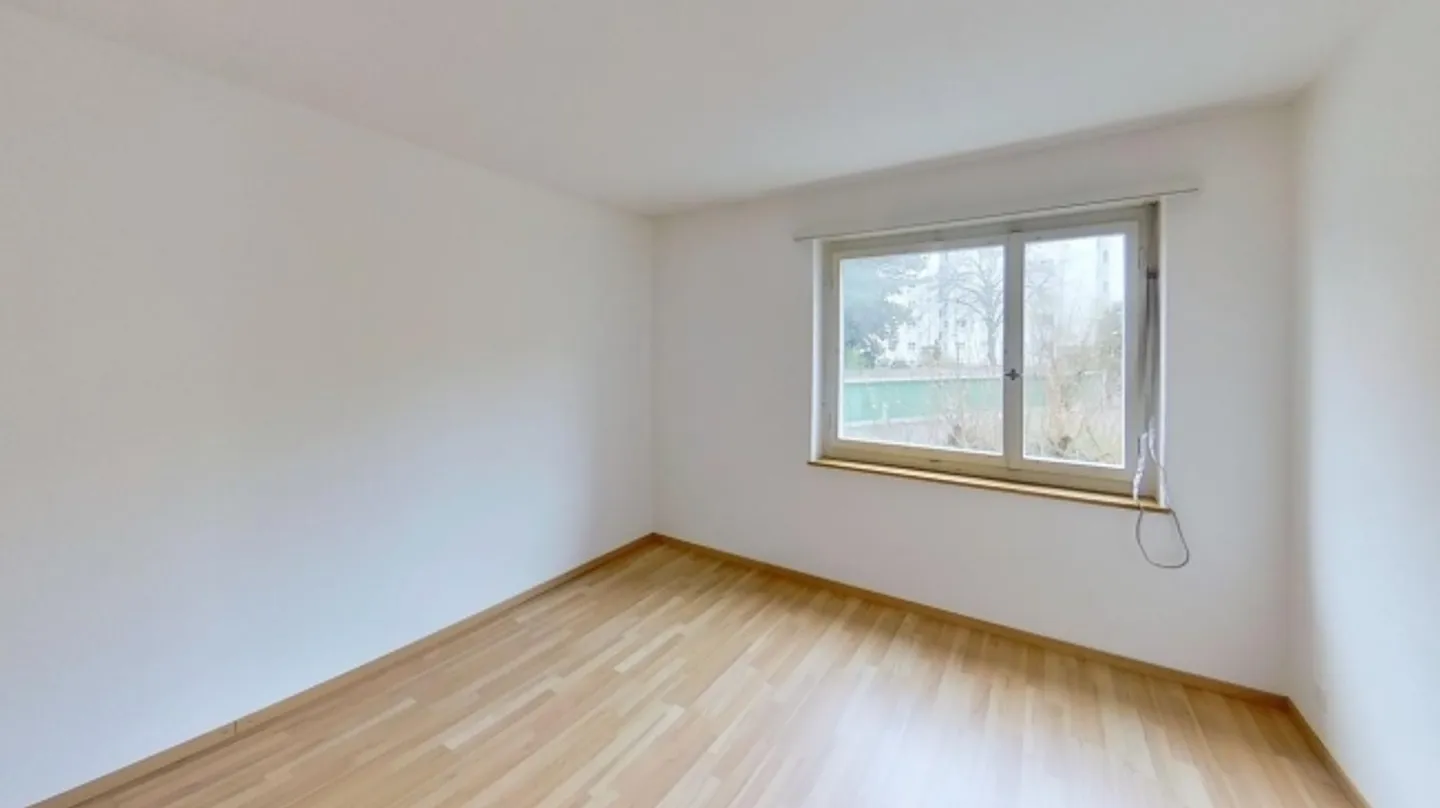 Fino al 31.03.2026: Soluzione temporanea ideale – Appartamento di 4 stanze a Seebach - Foto 8 di 13