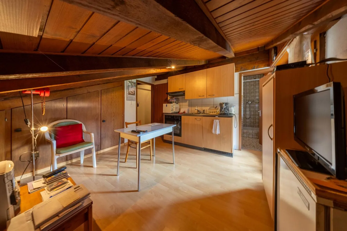 Attic apartment and passage apartment in the center of the village - Photo 6 of 10