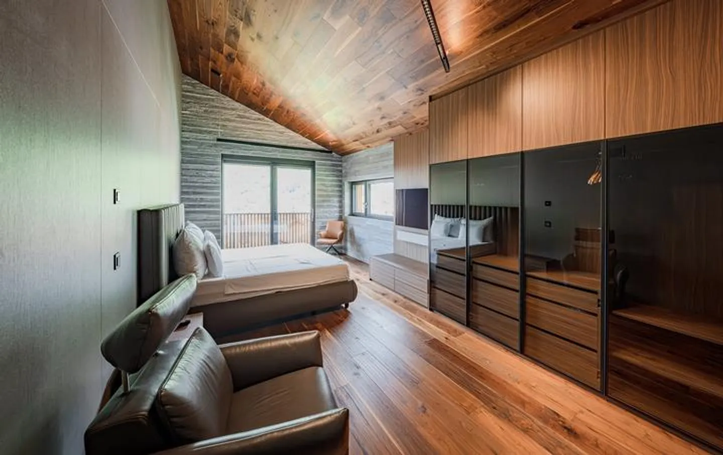 Luxury Penthouse in Klosters - Photo 3 of 8