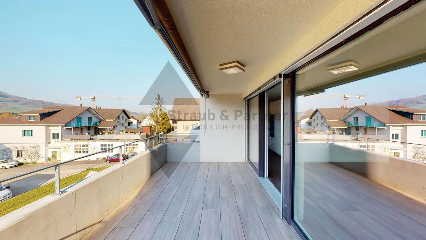 VIVERE MODERNO E PIACEVOLE | BALCONE DA SOGNO CON VISTA - Foto 11 di 13