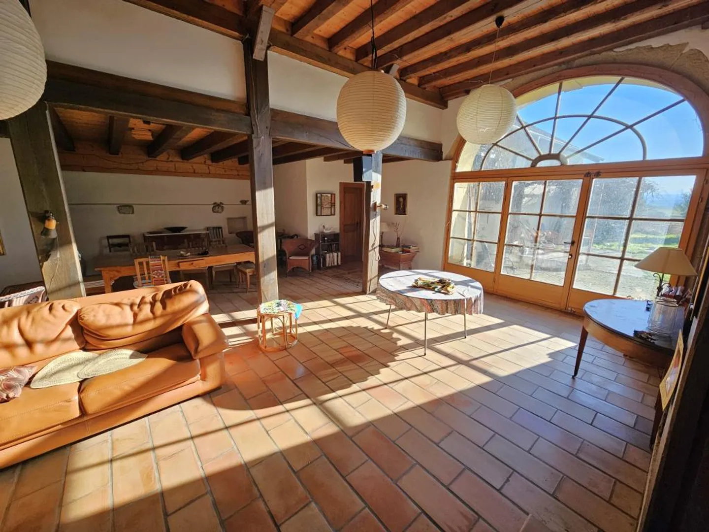 Bella fattoria di villaggio con carattere - Foto 2 di 8
