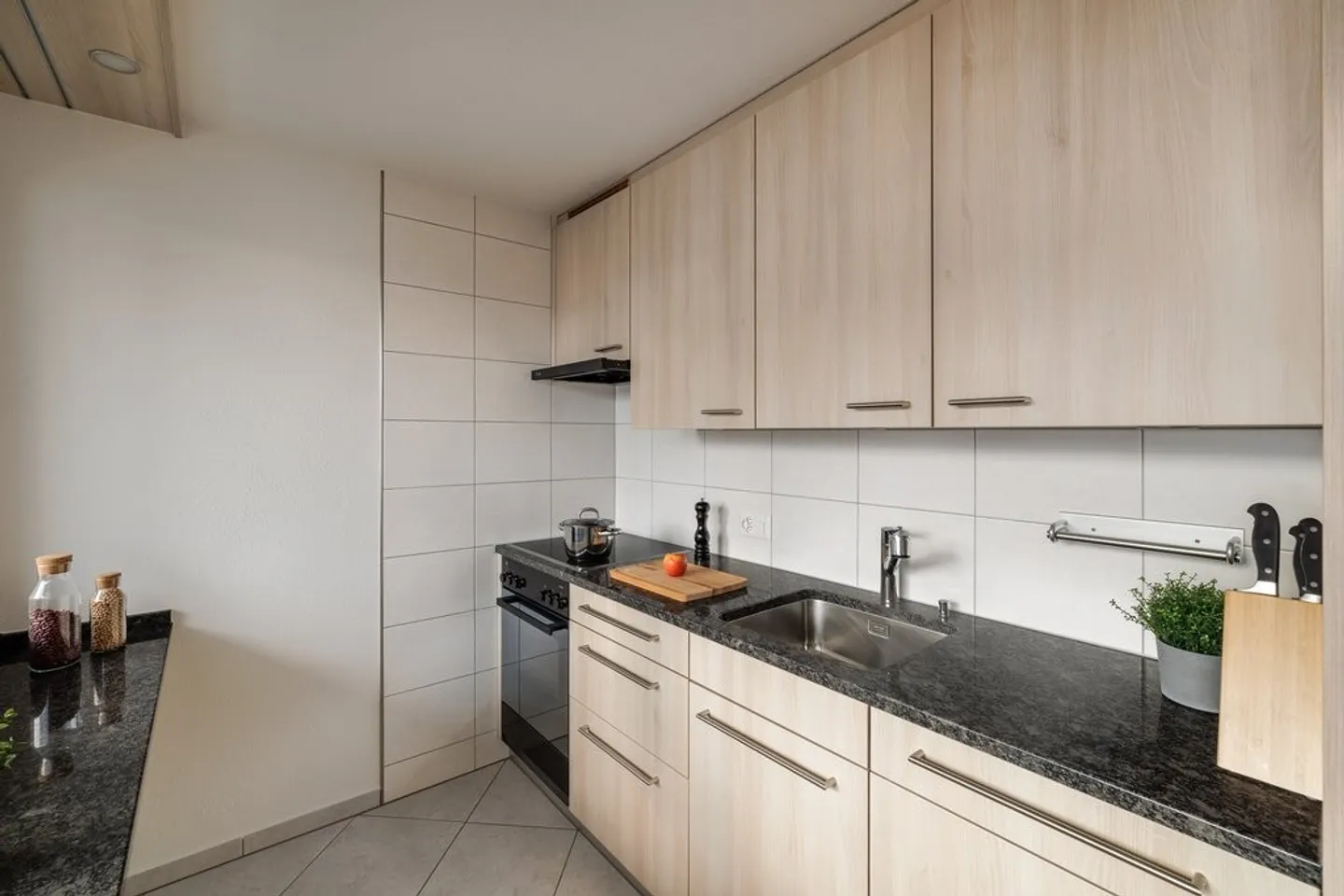 We are looking for you - Photo 5 of 9