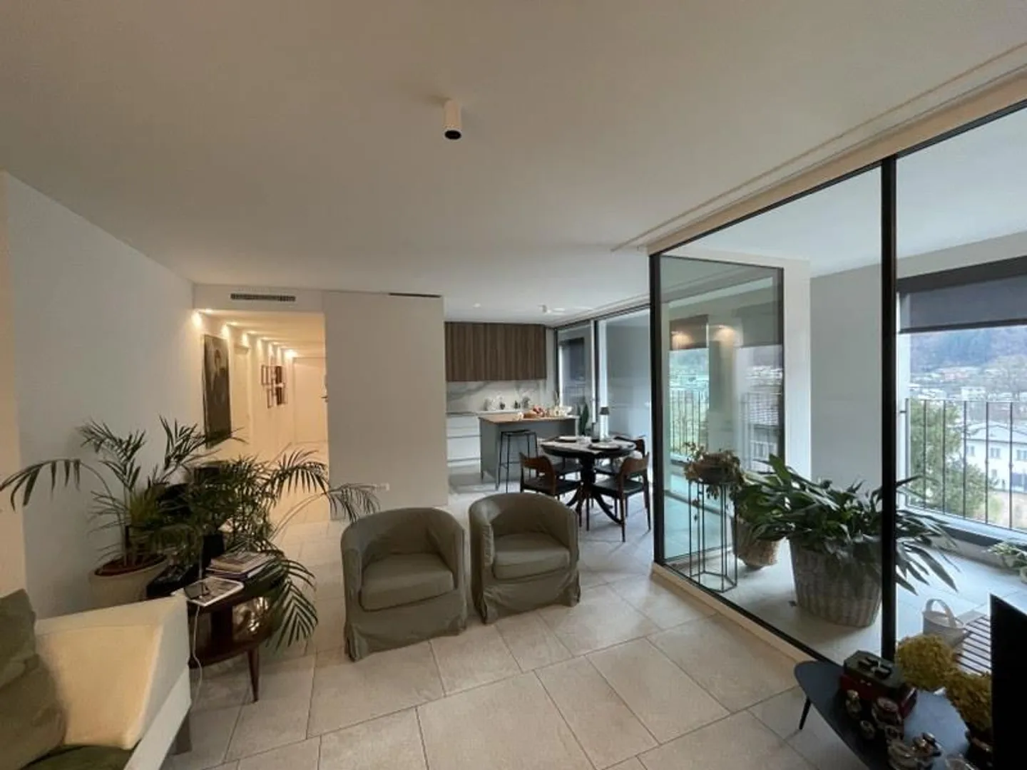 NEUE WOHNANLAGE VIGNETO - 3.5-ZIMMER-WOHNUNG IM ERSTEN STOCK - Foto 3 von 13