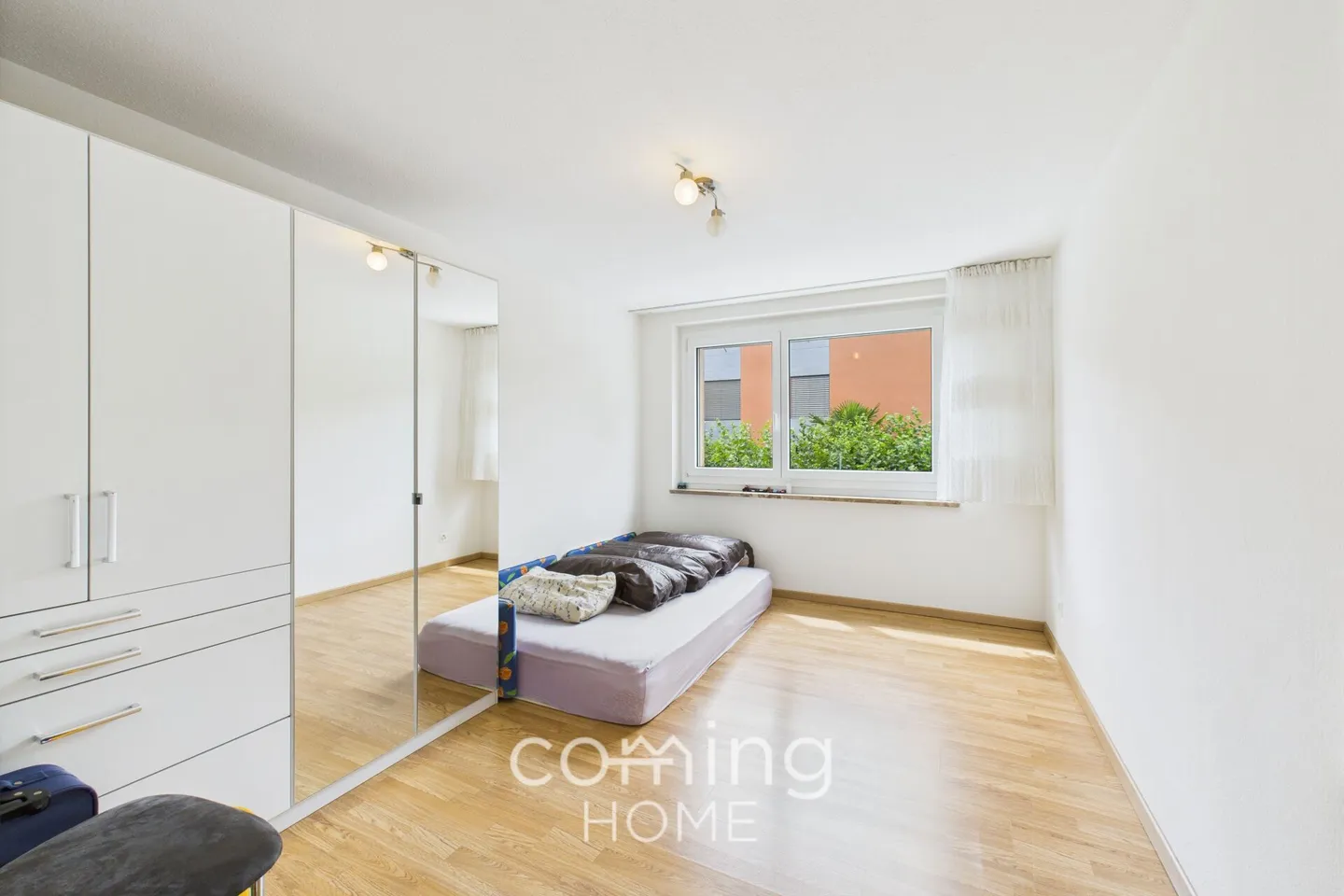 Charming 3.5-room apartment in Reinach - Modernly renovated & ready to move in - Photo 7 of 15