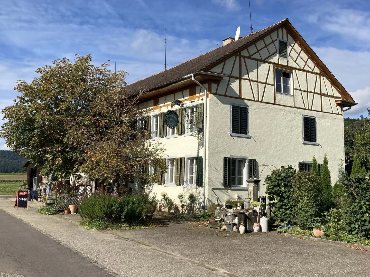 Living and Working Under One Roof - Photo 2 of 13