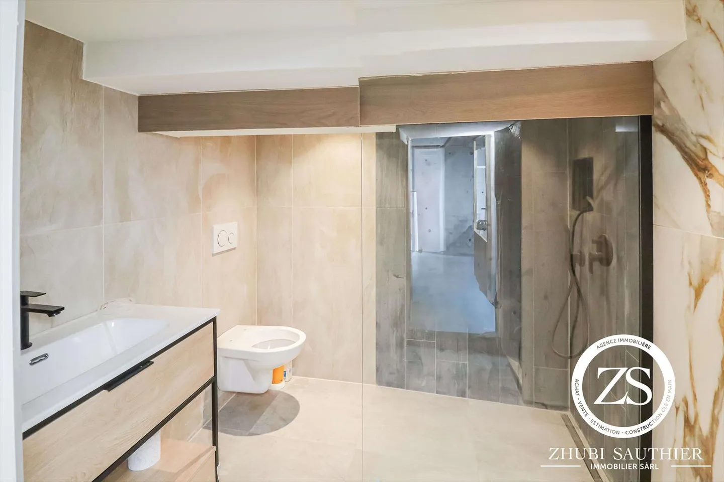 Appartamento di 3.5 locali ristrutturato a Les Agettes - Foto 4 di 19