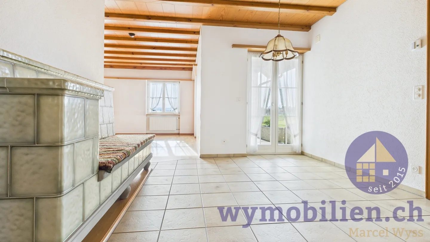 Detached country house with a view - Photo 2 of 12