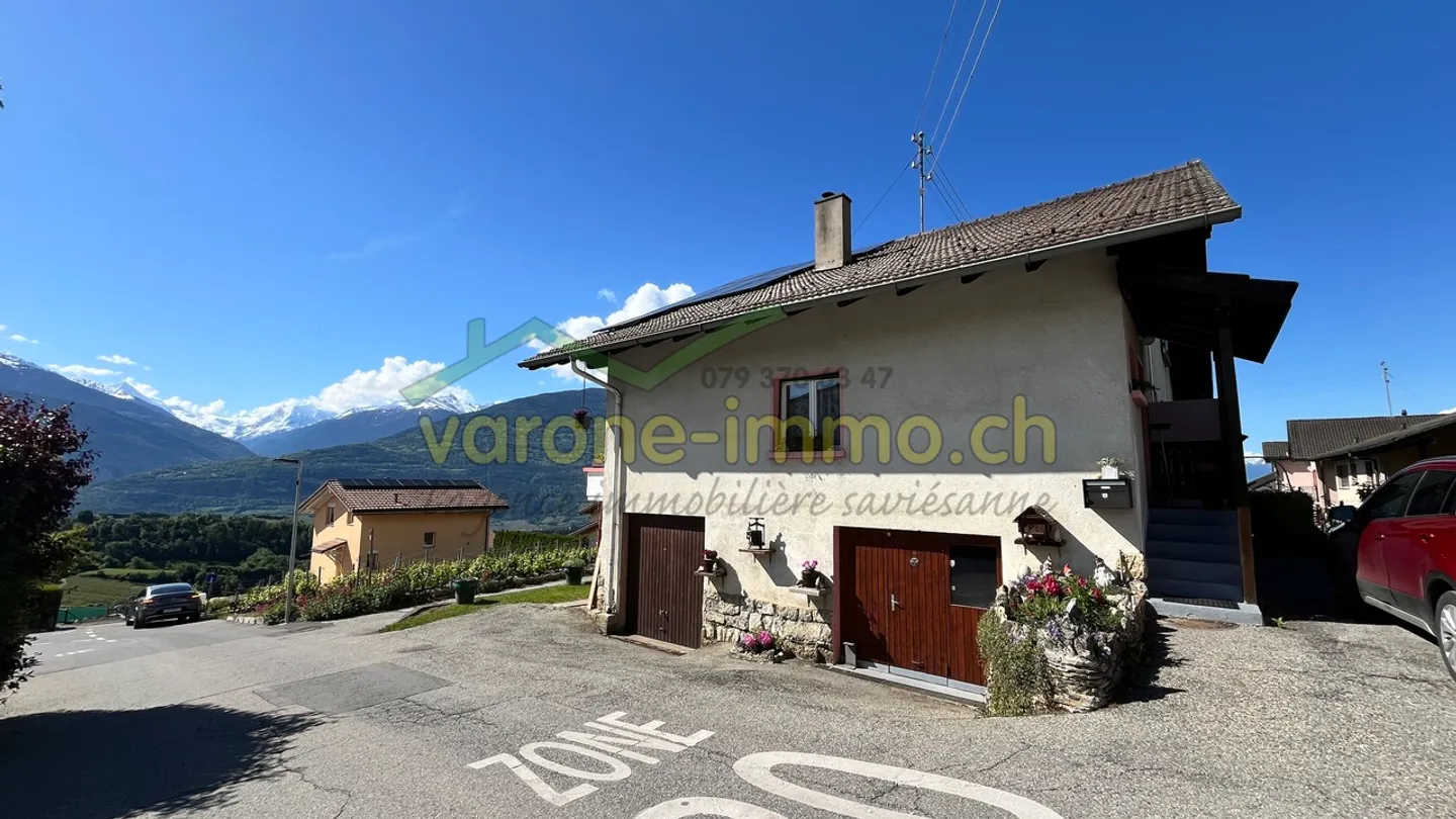 À vendre à Savièse – Appartement de 4 pces dans une maison villageoise - Photo 3 sur 15
