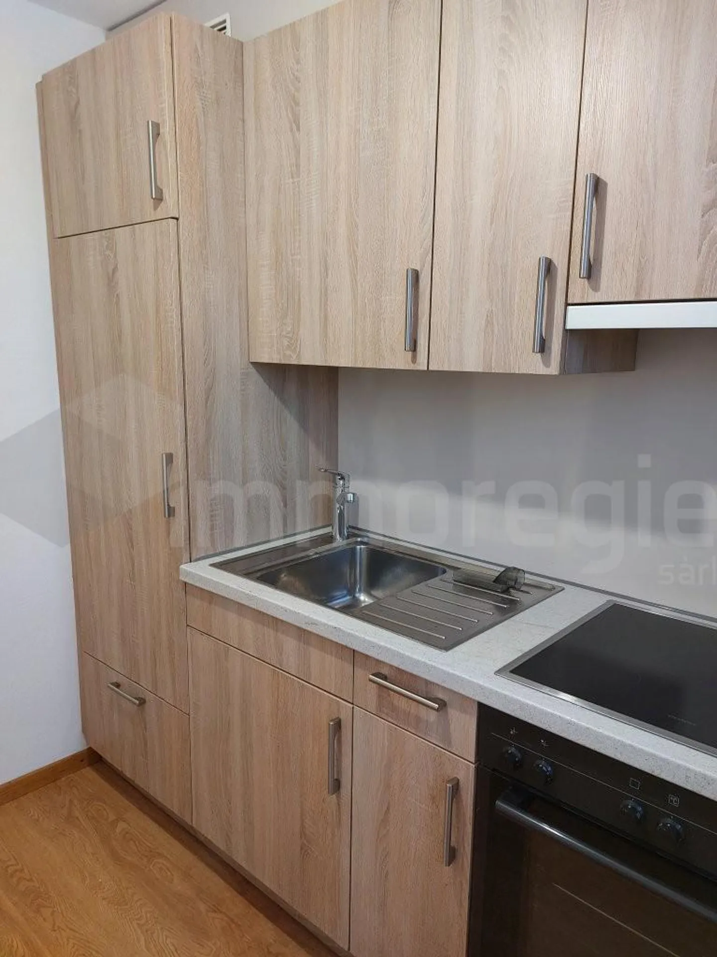 Appartamento in affitto - Foto 2 di 7