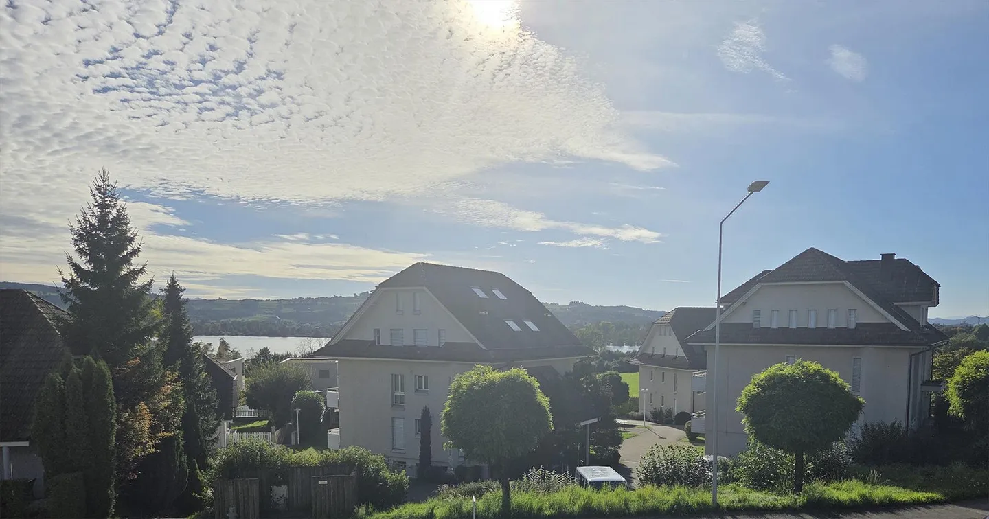 Charming 4.5 Room Apartment in Schenkon - with Lake View - Photo 7 of 8