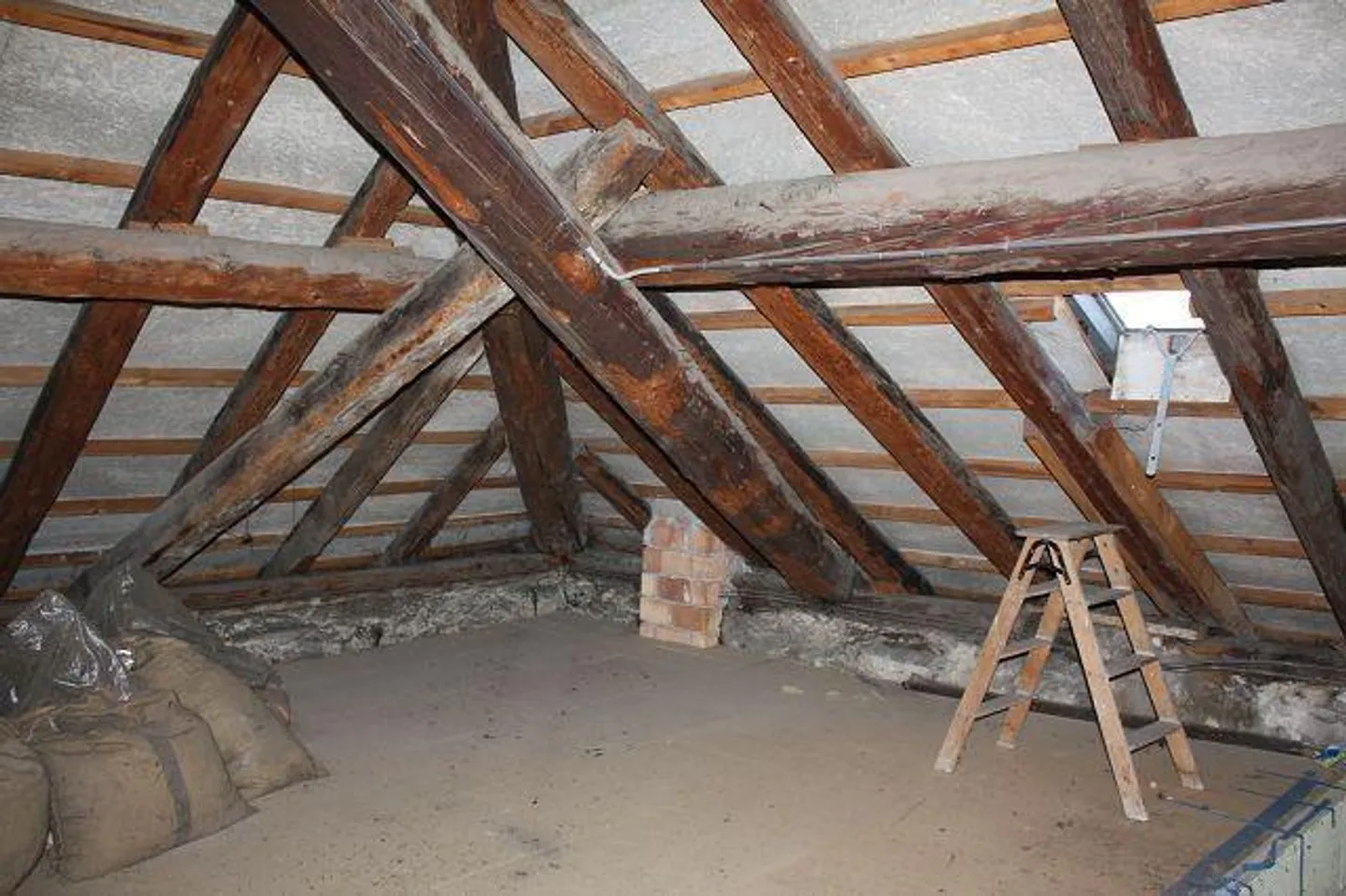 Casa plurifamiliare di 3 app.a reddito con terrazzi e garage - Foto 32 di 47