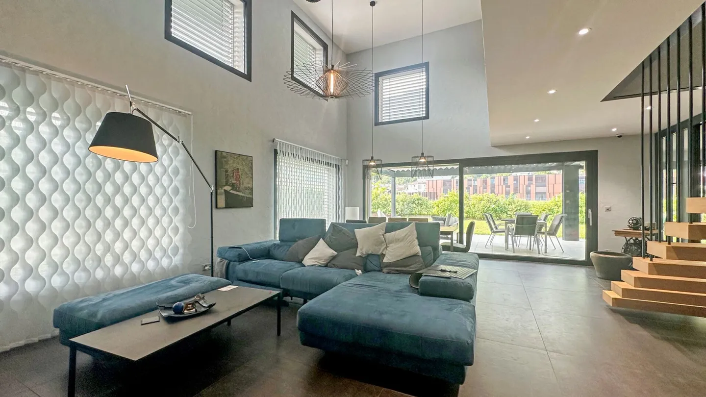 Villa di alta classe con 2 appartamenti, 5,5 stanze e 3,5 stanze. - Foto 4 di 21