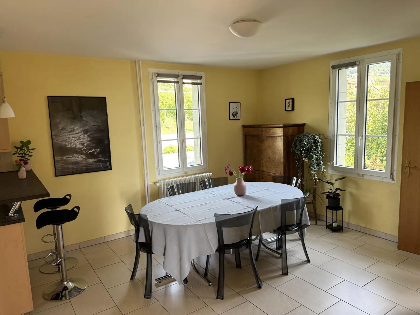 Charmantes Einfamilienhaus mit Blick auf den See und die Alpen - Foto 7 von 13