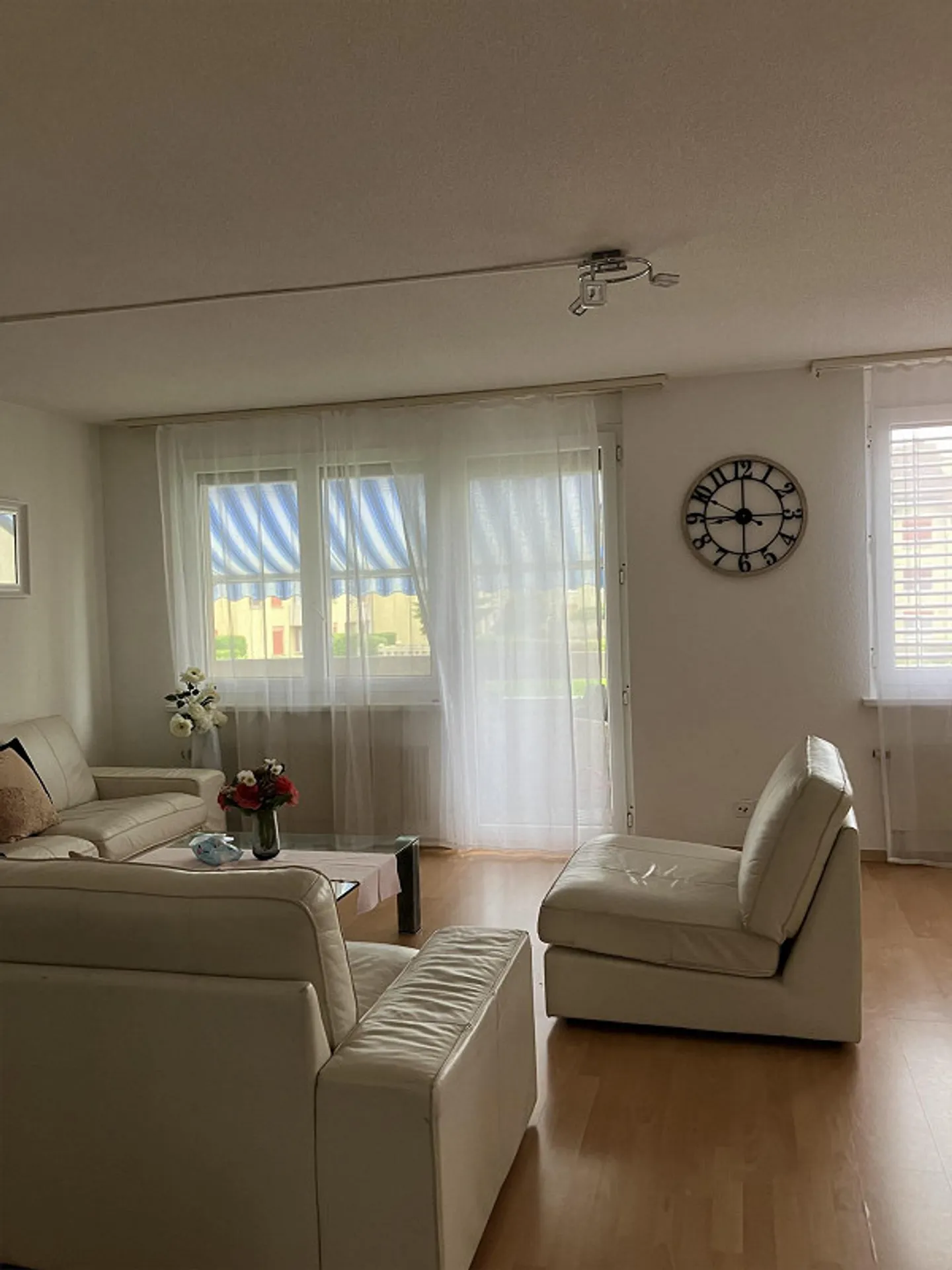 4.5 Room Apartment in Central Location - Photo 4 of 9