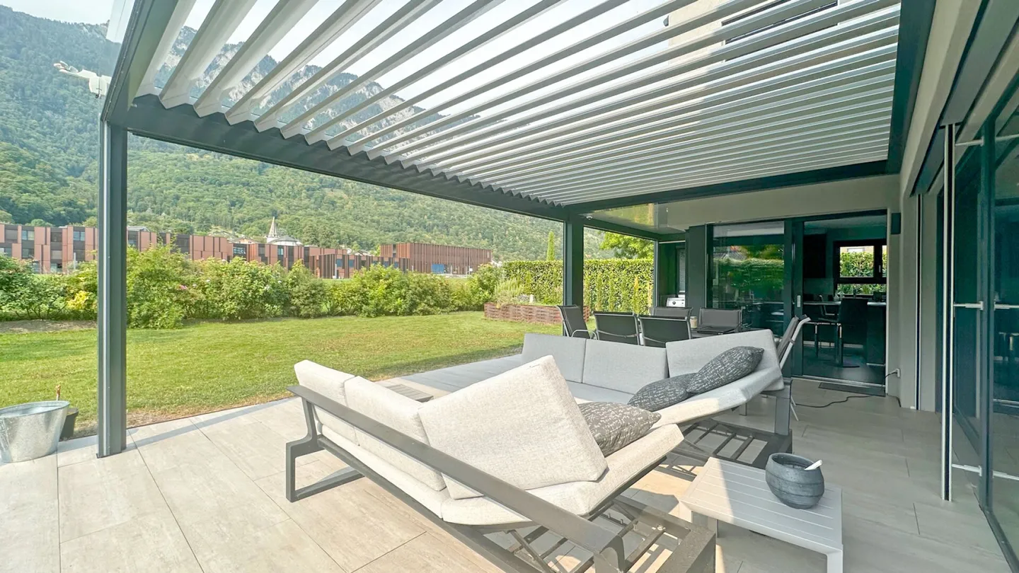 Villa di alta classe con 2 appartamenti, 5,5 stanze e 3,5 stanze. - Foto 16 di 21