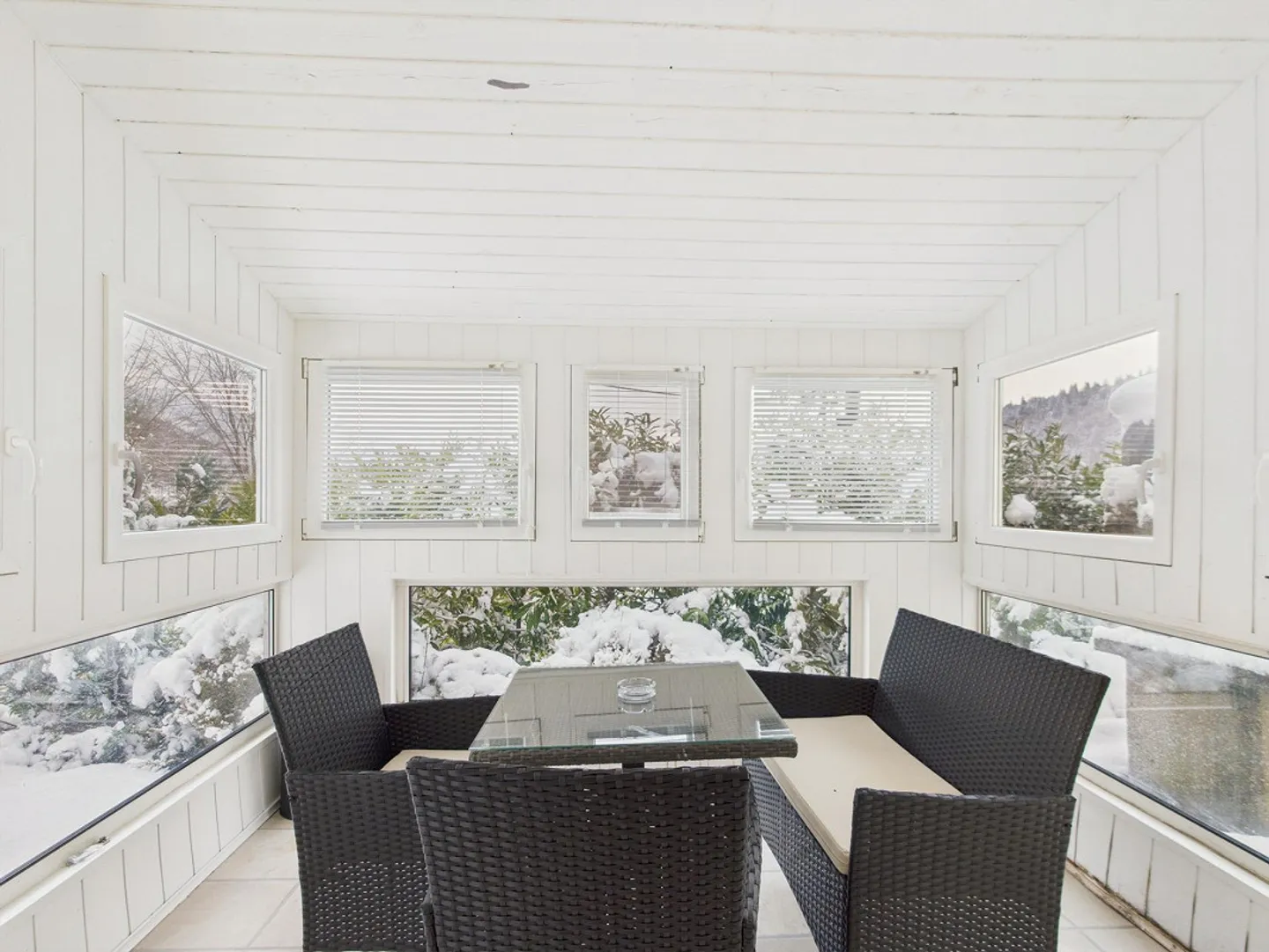 Unique renovated single-family house with unobstructed view - Photo 13 of 15