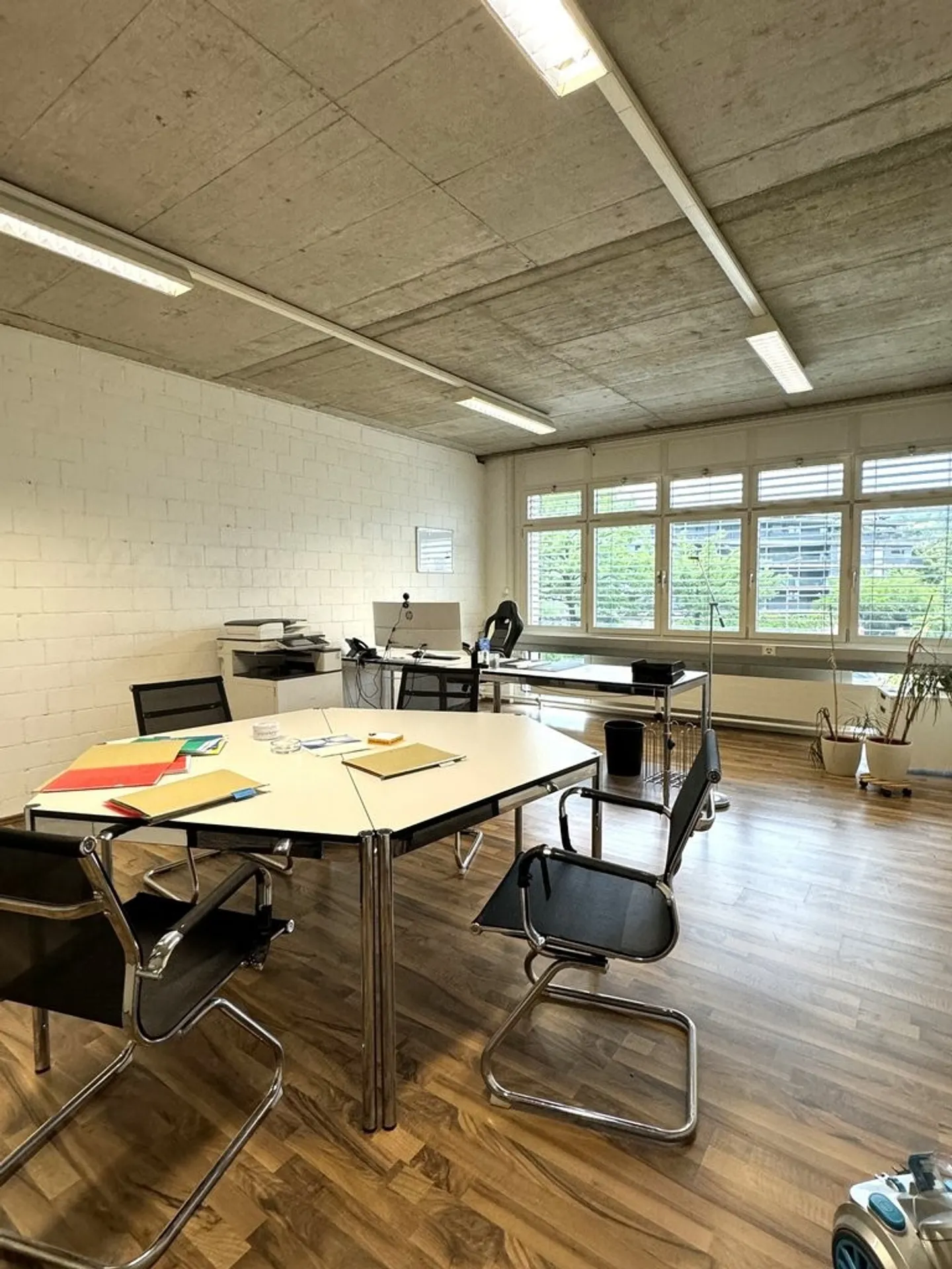 Bureau à louer - Photo 7 sur 8