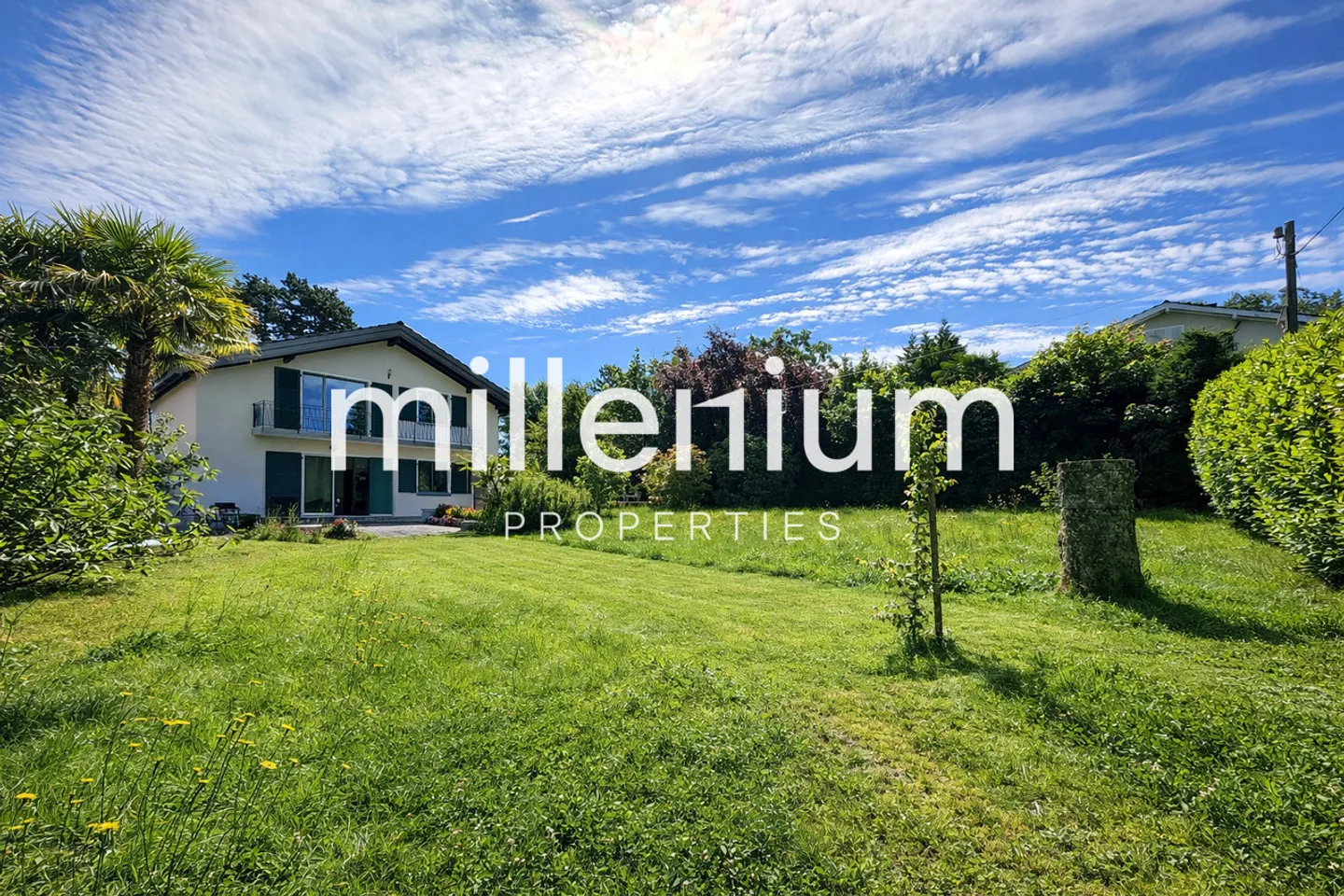 Maison familiale avec jardin – Environnement calme et verdoyant - Photo 1 of 14