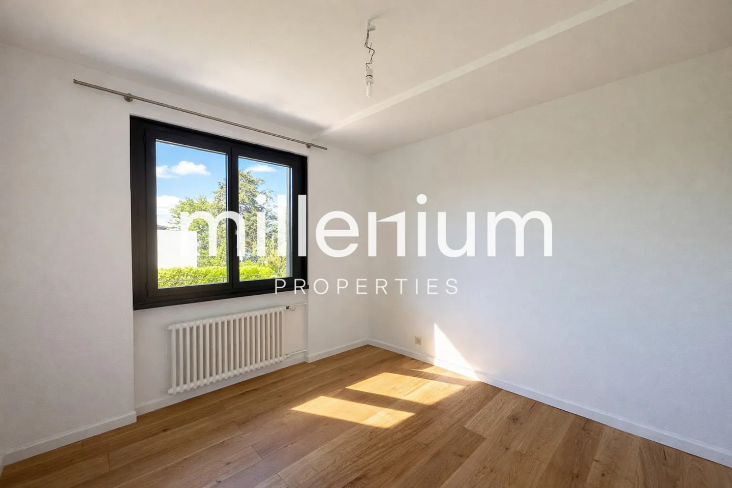 Maison familiale avec jardin – Environnement calme et verdoyant - Photo 6 of 14