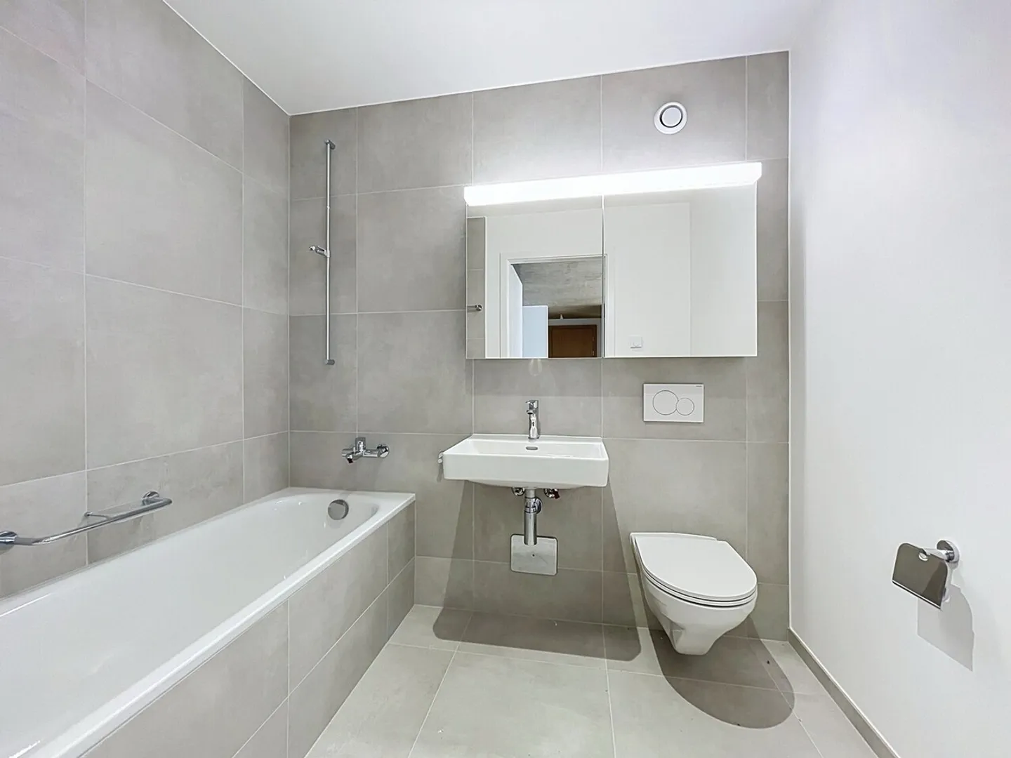 Neue 3,5-Zimmer-Wohnung mit Balkon - Foto 8 von 13