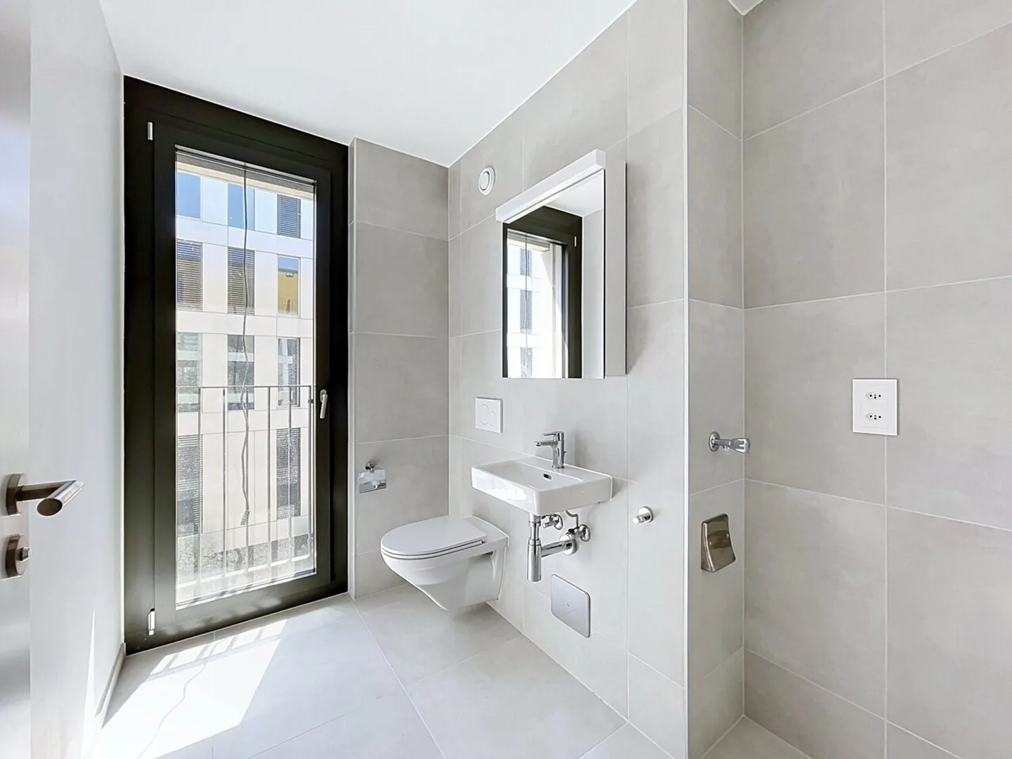 Neue 3,5-Zimmer-Wohnung mit Balkon - Foto 9 von 13