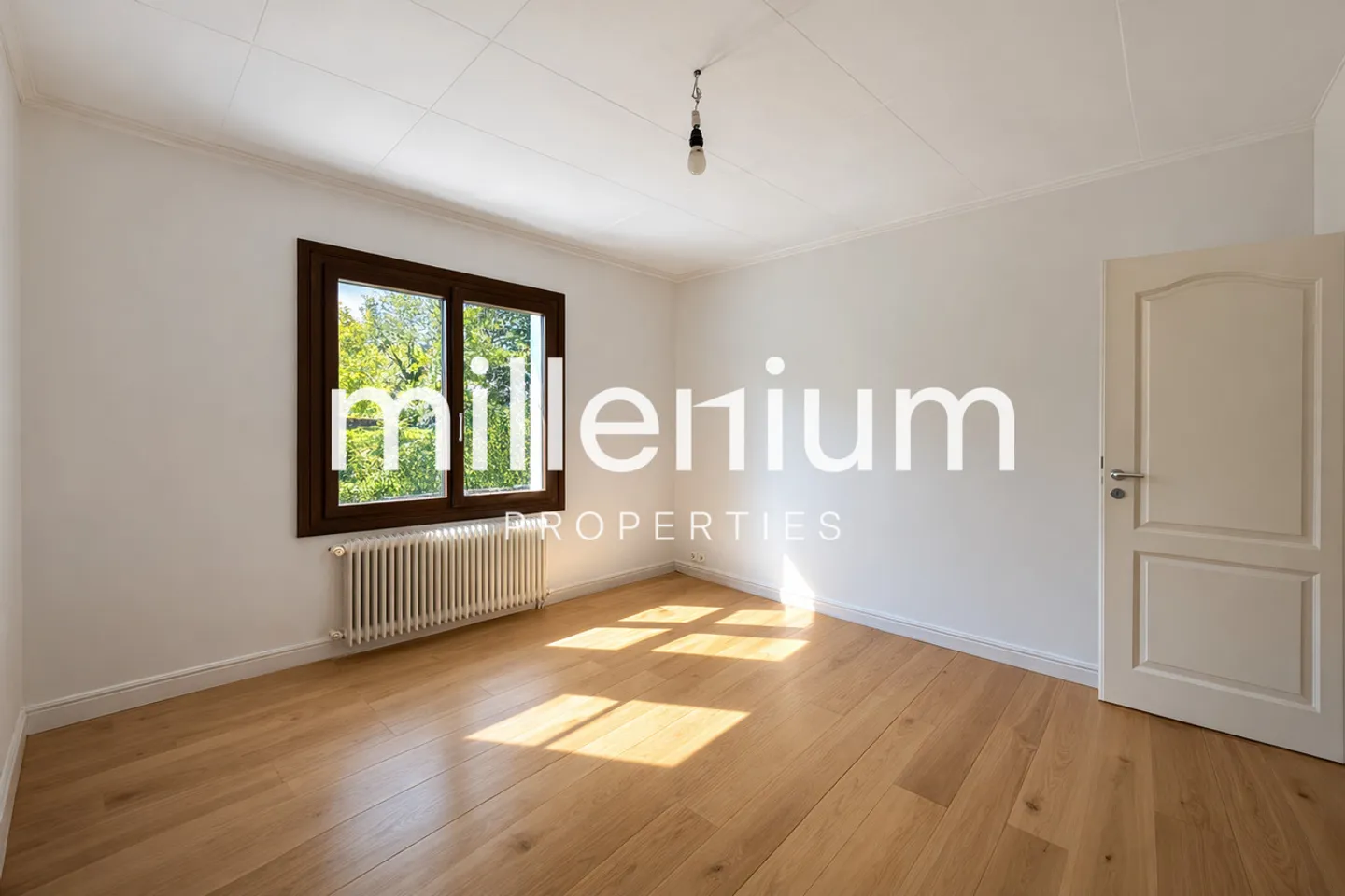 Maison familiale avec jardin – Environnement calme et verdoyant - Photo 9 of 14