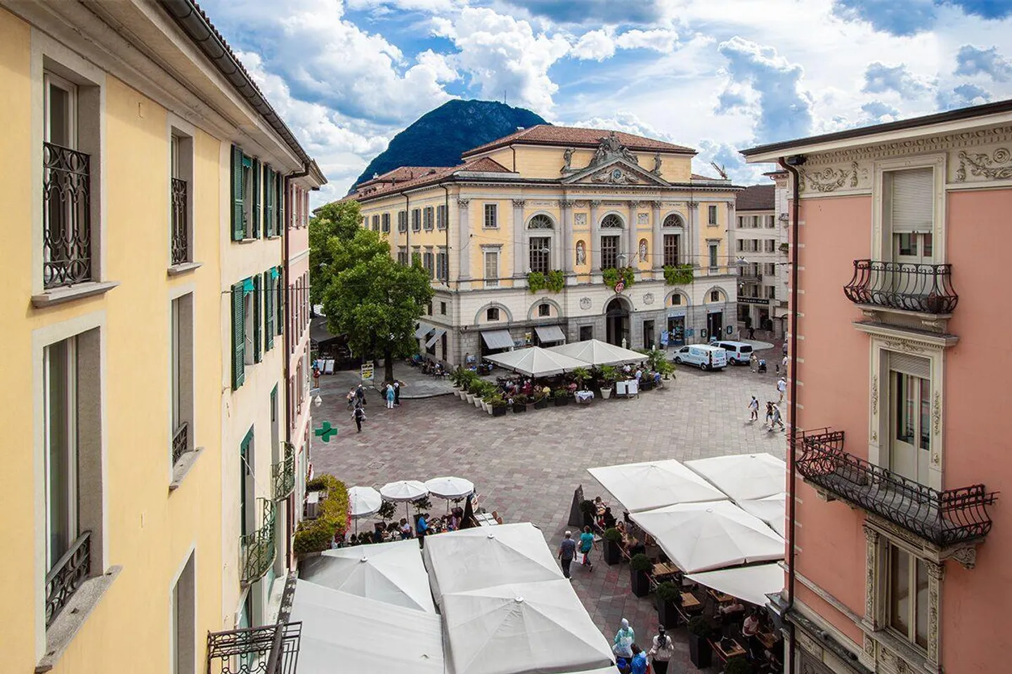 Bureau individuel dans un prestigieux bâtiment au centre de Lugano - Photo 9 sur 10