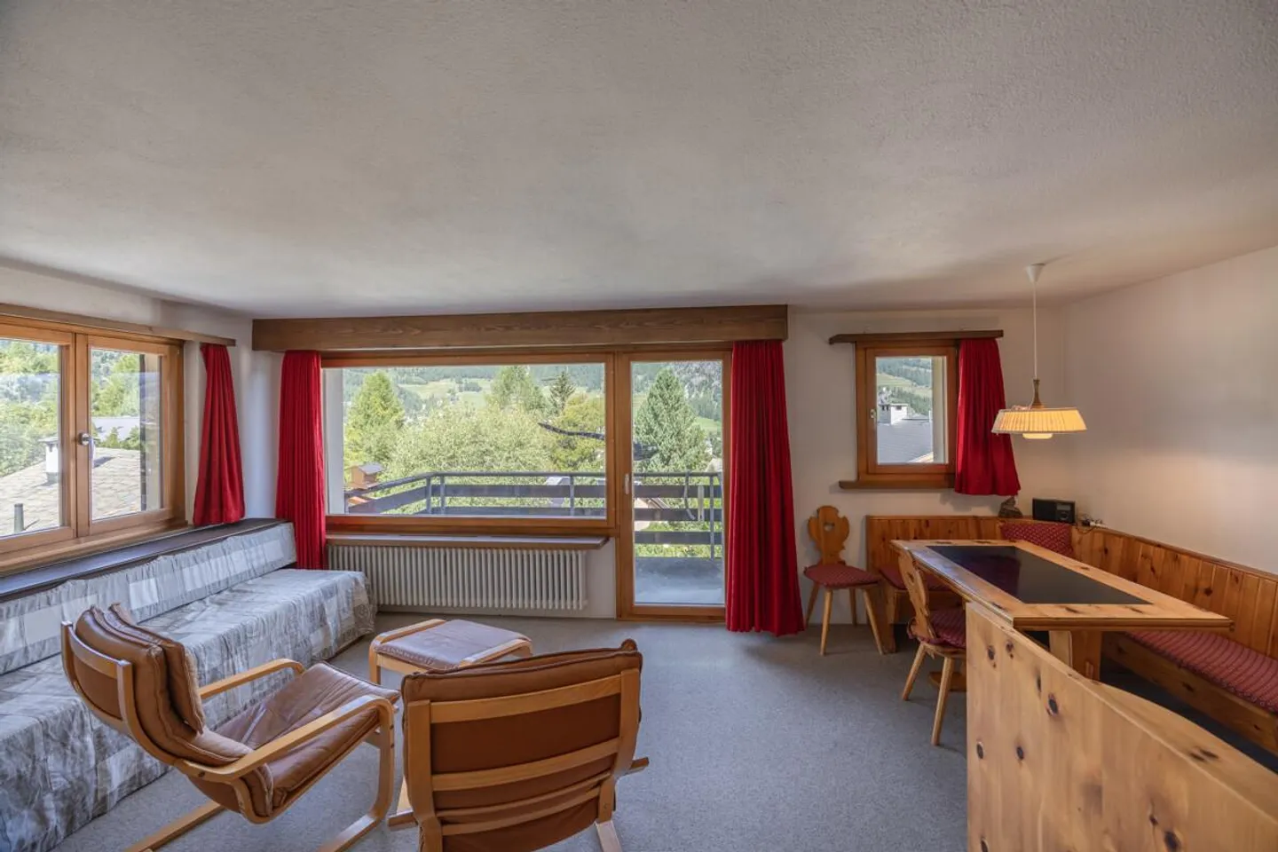 La Punt Chamues-ch: Appartamento in proprietà con vista libera - Foto 1 di 5