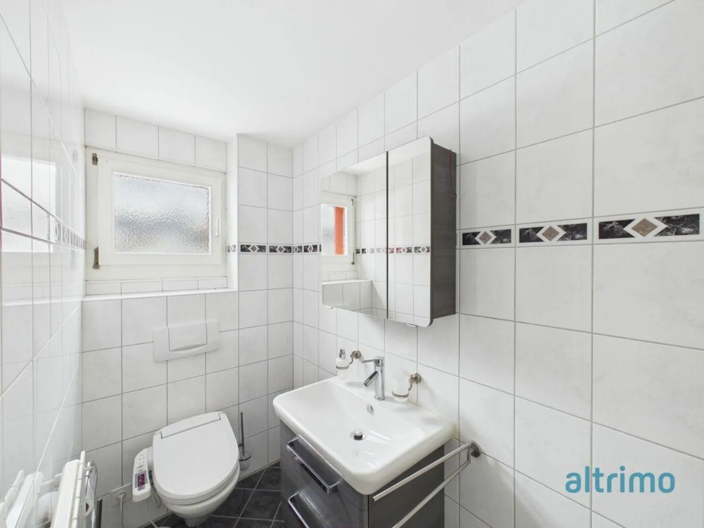 Bright 4.5-room apartment in a quiet residential area - Photo 7 of 12