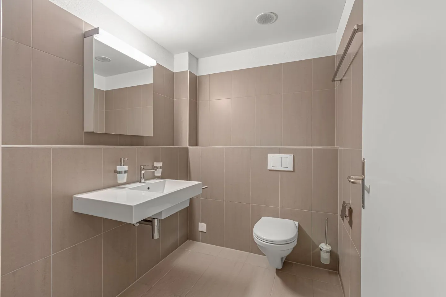 Exklusives Apartment mit Seeblick - Foto 8 von 11