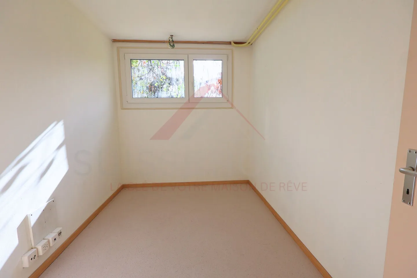 Selten in Delémont: Helles Familienhaus mit großen Volumen - Foto 18 von 22